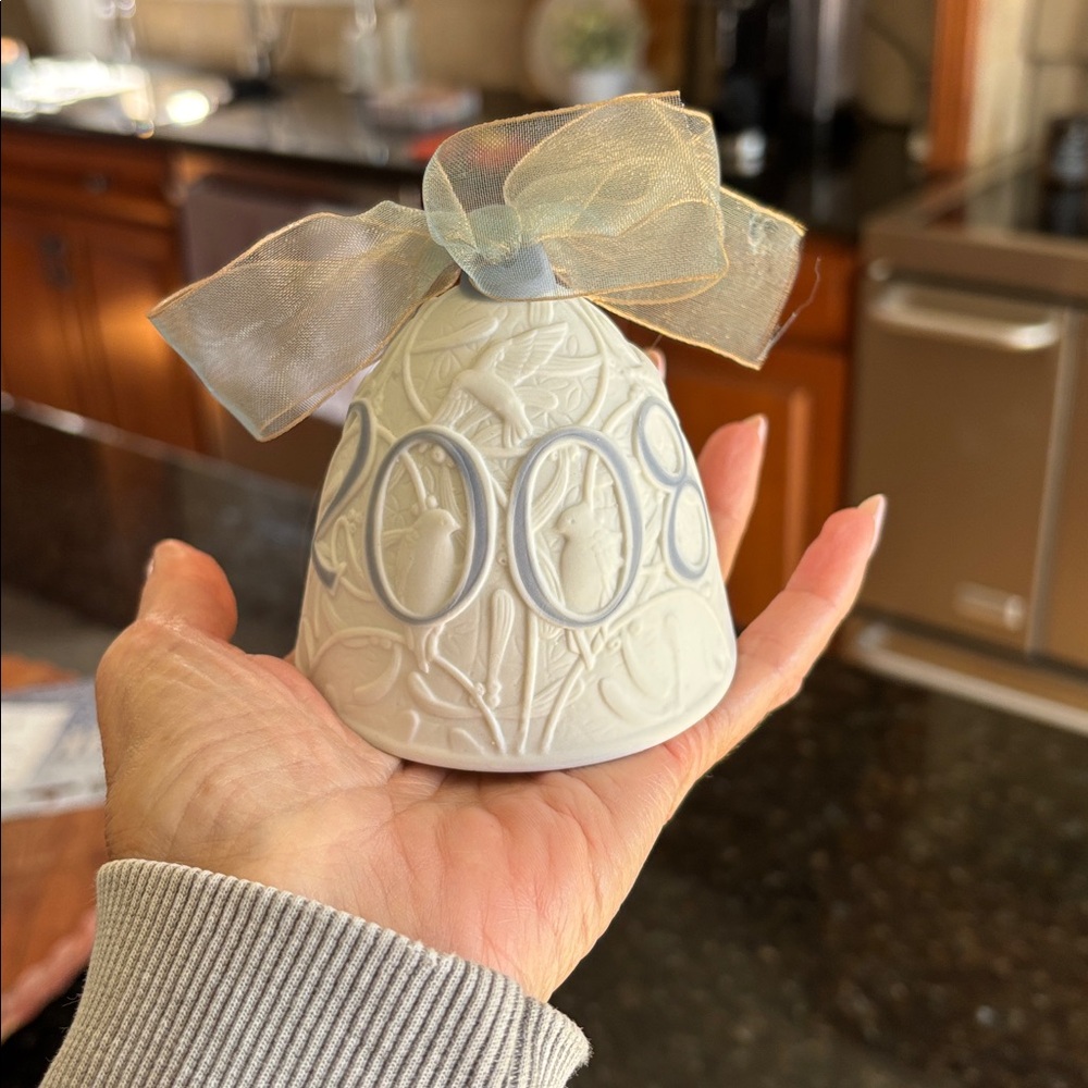 Lladro Bell with Ribbon